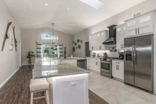 Kitchen {{brizy_dc_image_alt imageSrc=